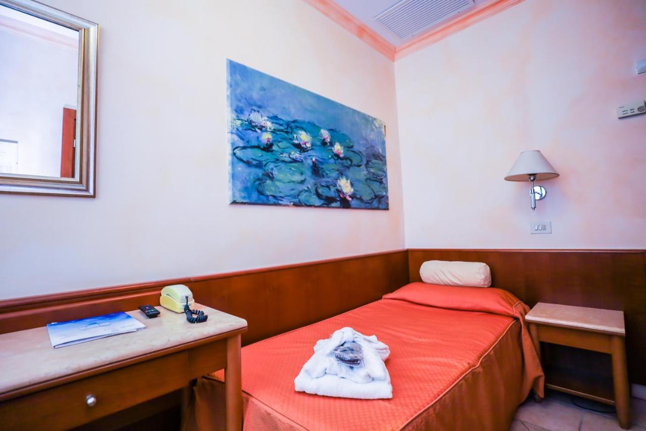 Hotel Rosalba - Valentini Family Village 贝拉里亚-伊贾马里纳 外观 照片